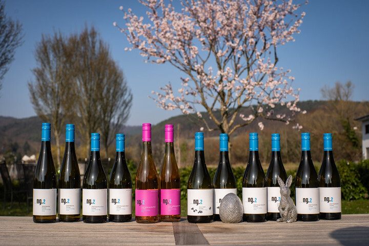  Das große Osterpaket / Weingut Nauerth-Gnägy / Schweigen-Rechtenbach